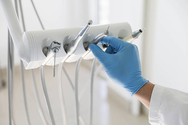 Professional Emergency Dentist technician working in Liberty Triangle, FL